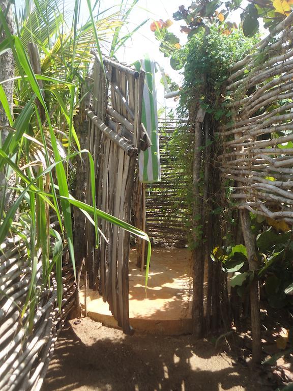 Kudehya Guesthouse Treasure Beach Exterior photo